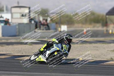 media/Nov-02-2025-CVMA (Sun) [[337aff29ab]]/Race 17-Amateur Supersport Middleweight/